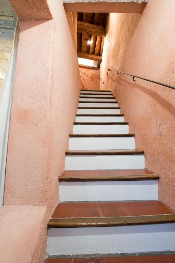Perchoir - Belle maison à côté des Arènes Arles Extérieur photo