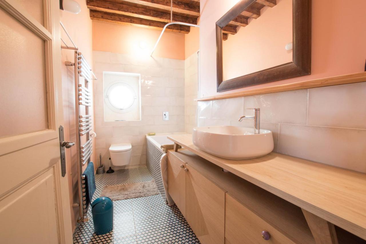 Perchoir - Belle maison à côté des Arènes Arles Extérieur photo